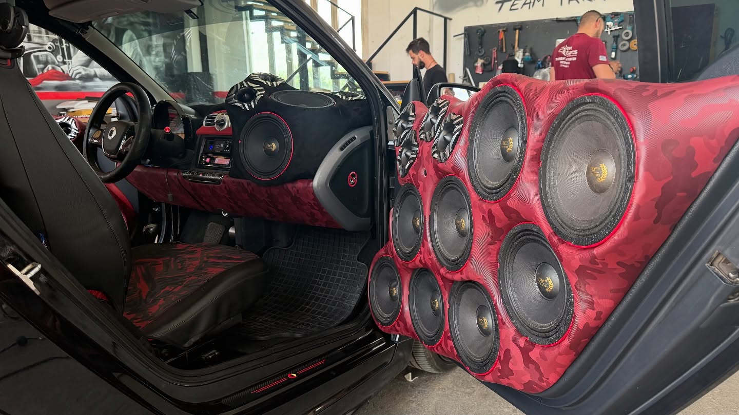 Audi · custom εσωτερικό